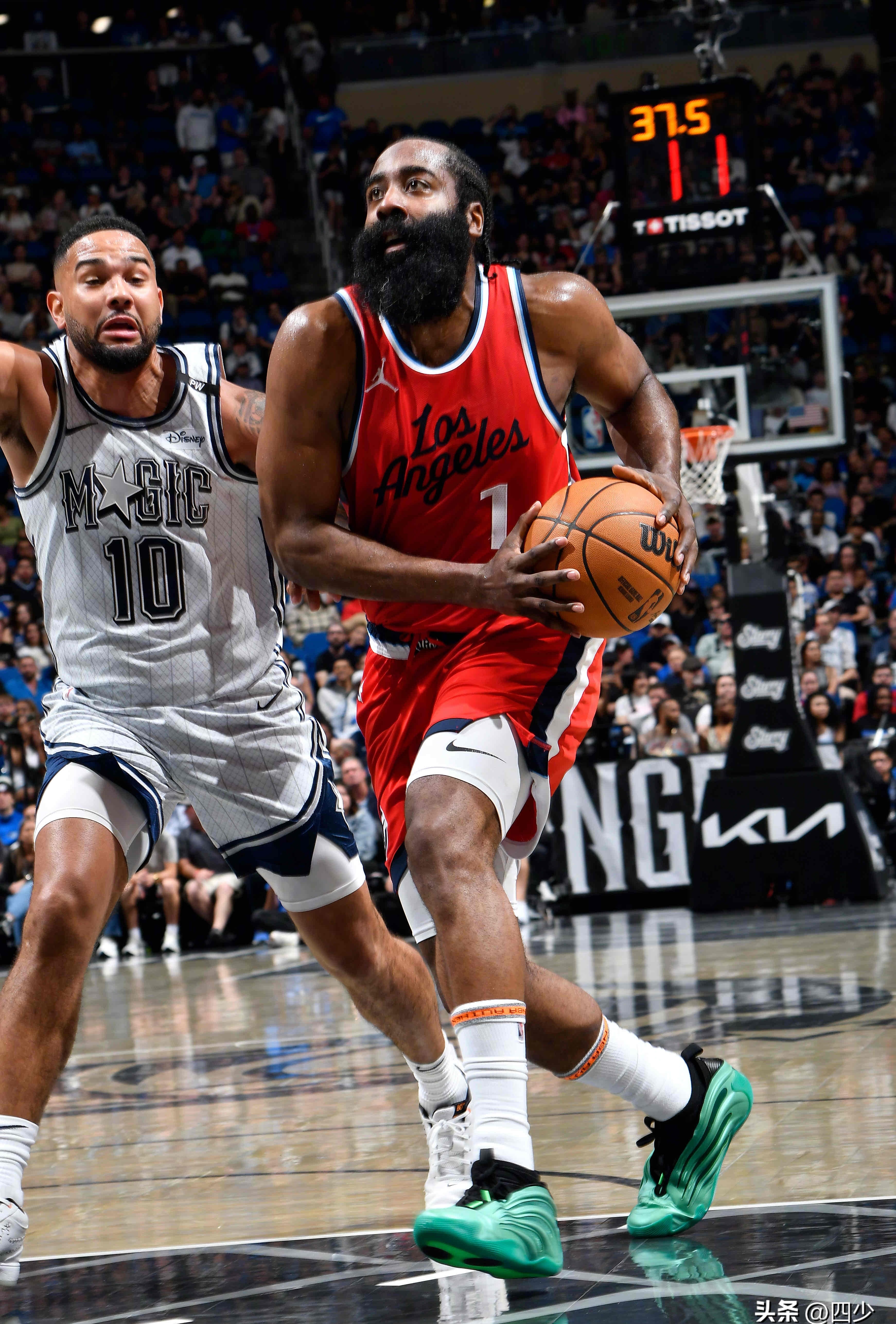 开云平台 -包含今夜布莱顿调整名单以备NBA季后赛，队长鼓劲环节打磨，话题不断，训练强度明显提升的词条