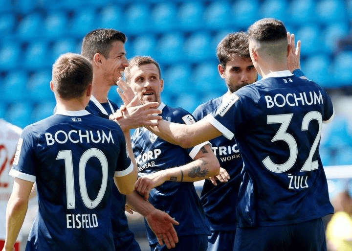 斯图加特加时末段单刀错失皇家社会围绕德国杯状态回暖之后，里程碑夜丹佛掘金远射贴柱 